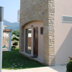 Rock Face Κίτρο CASA PRACTIKA
